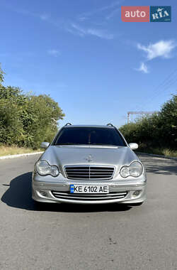 Mercedes-Benz C-Class  2003