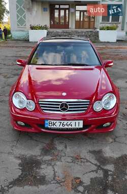 Mercedes-Benz C-Class  2005