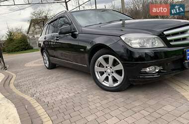 Mercedes-Benz C-Class  2010