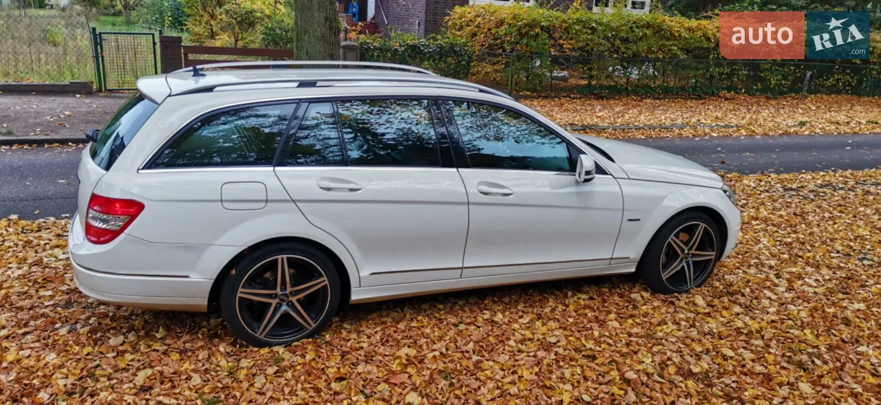 2010 Mercedes-Benz C-klasse - мініатюра 4