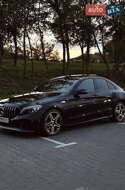 Mercedes-Benz C-Class  2021
