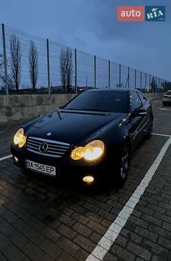 Mercedes-Benz C-Class  2005