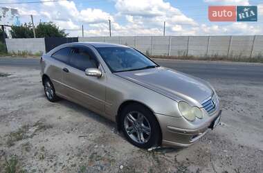 Mercedes-Benz C-Class  2003