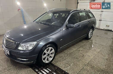 Mercedes-Benz C-Class  2010