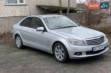 Mercedes-Benz C-Class  2010