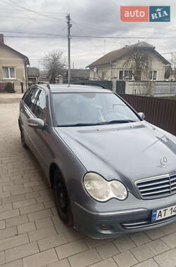 Mercedes-Benz C-Class  2004