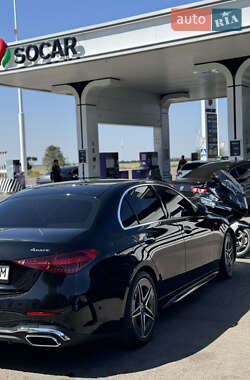 Mercedes-Benz C-Class  2022