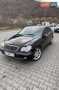 Mercedes-Benz C-Class  2003