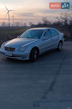 Mercedes-Benz C-Class  2003