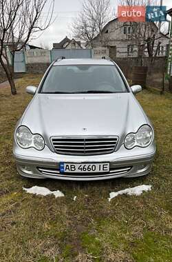 Mercedes-Benz C-Class  2004