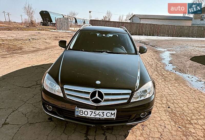 Универсал Mercedes-Benz C-Class