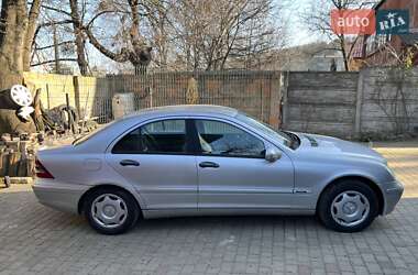 Mercedes-Benz C-Class 2001