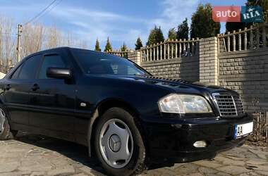 Mercedes-Benz C-Class  1999
