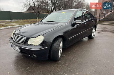 Mercedes-Benz C-Class  2003