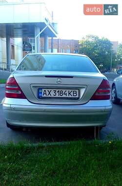 Mercedes-Benz C-Class  2004
