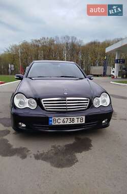 Mercedes-Benz C-Class  2005