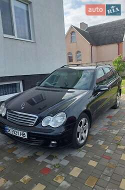Mercedes-Benz C-Class  2006