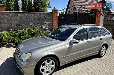Mercedes-Benz C-Class  2004