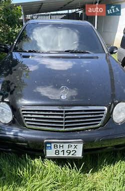 Mercedes-Benz C-Class  2005