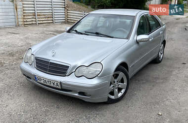 Mercedes-Benz C-Class  2001