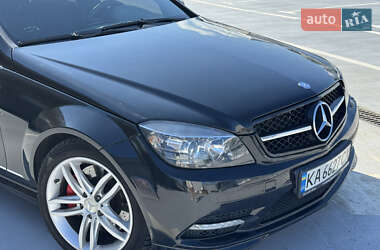 Mercedes-Benz C-Class  2010