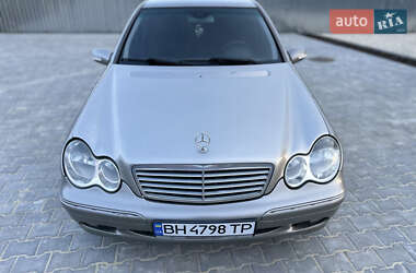 Mercedes-Benz C-Class  2003