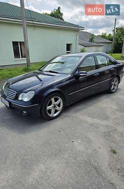 Mercedes-Benz C-Class  2004