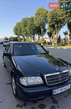 Mercedes-Benz C-Class  2000