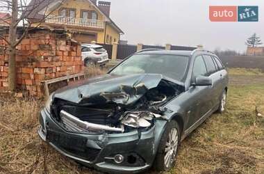Mercedes-Benz C-Class  2011