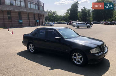 Mercedes-Benz C-Class  1996