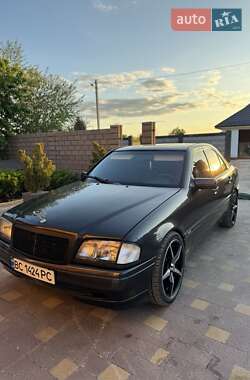 Mercedes-Benz C-Class  1994