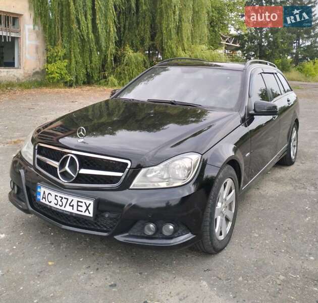 Легкові Mercedes-Benz C-Class