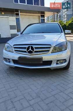 Mercedes-Benz C-Class 2009