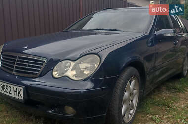Mercedes-Benz C-Class 2004