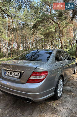 Mercedes-Benz C-Class  2011