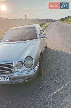 Mercedes-Benz C-Class 1999