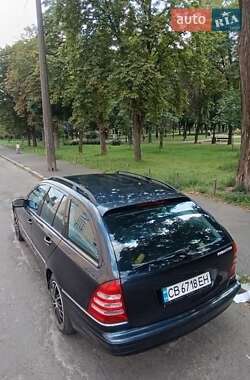 Mercedes-Benz C-Class  2004