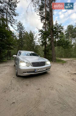 Mercedes-Benz C-Class 2003