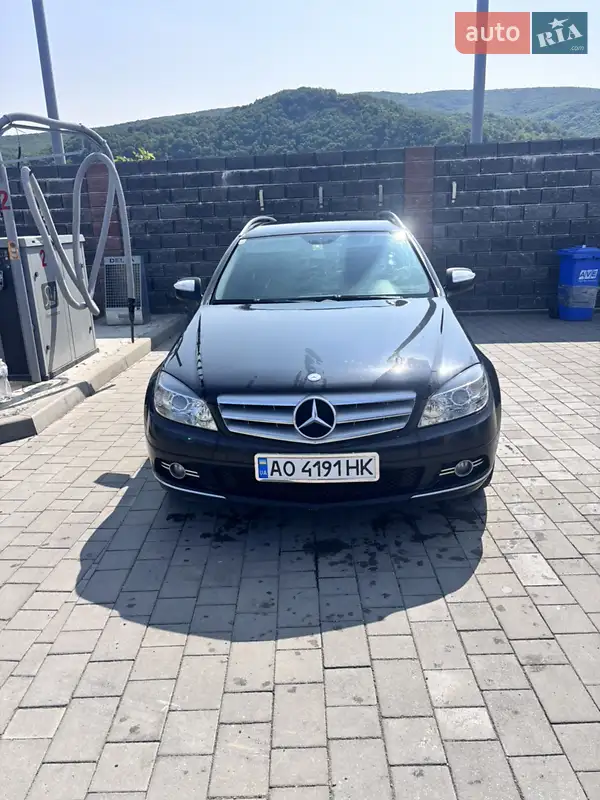 Mercedes-Benz C-Class 2007