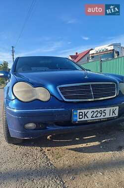 Mercedes-Benz C-Class  2002