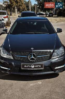 Mercedes-Benz C-Class  2011