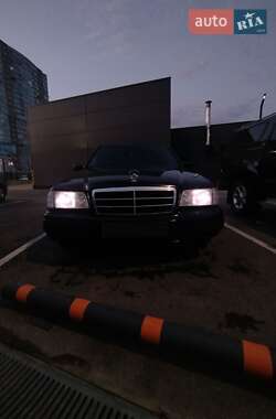Mercedes-Benz C-Class  1997