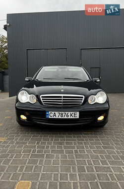Mercedes-Benz C-Class 2006