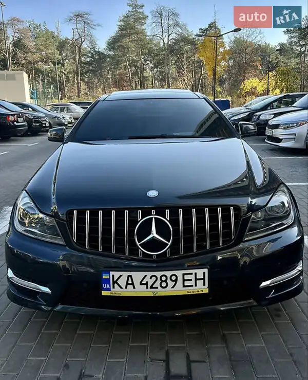 Mercedes-Benz C-Class