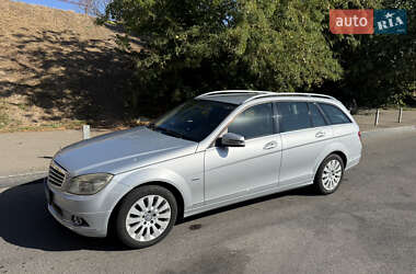 Mercedes-Benz C-Class  2009