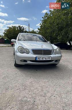 Mercedes-Benz C-Class  2002