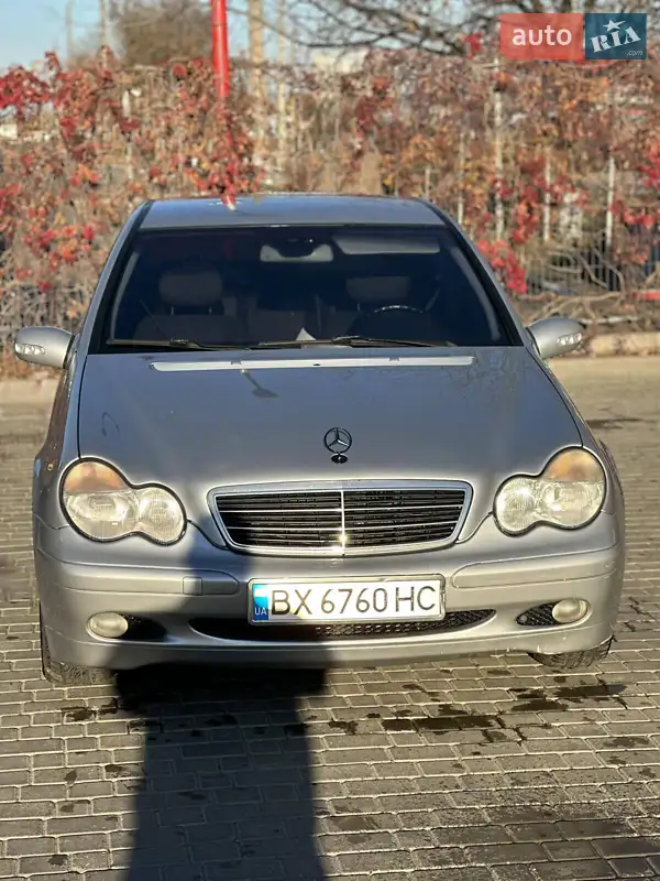 Mercedes-Benz C-Class 2003