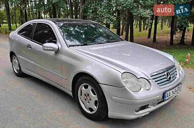 Mercedes-Benz C-Class  2001