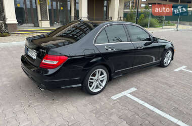 Mercedes-Benz C-Class  2011