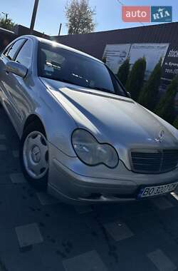 Mercedes-Benz C-Class  2002